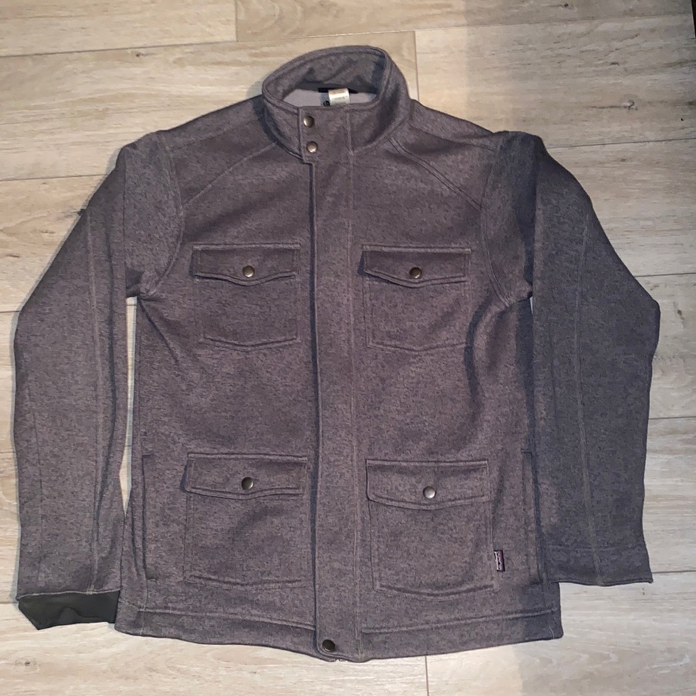 Patagonia Men’s Gray Jacket in Medium